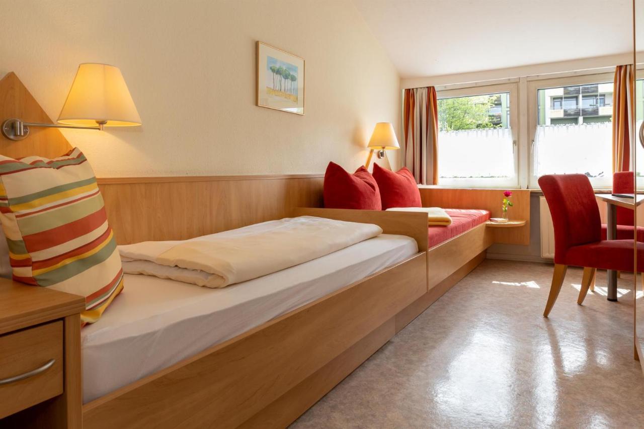 Отель Haus Sonneck Marburg Экстерьер фото